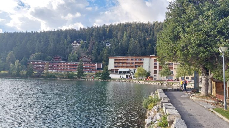 جنيف وكران ومونتانا… عالم من الجمال والطبيعة الساحرة