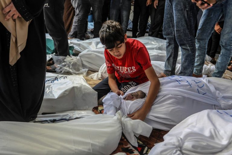 البرلمان العربي يطالب بوقف الإبادة الجماعية في غزة وتوفير ممرات إنسانية