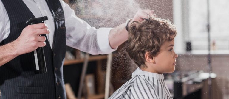 «الإنتربول» يضبط حلاق أطفال ويسلمه إلى سلطات بلاده