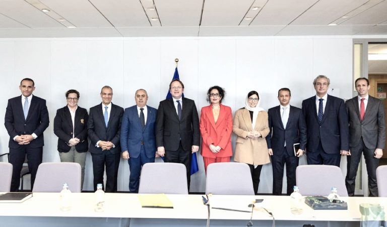 الكويت تشارك في حراك دبلوماسي عربي ببروكسل لوقف العدوان على غزة